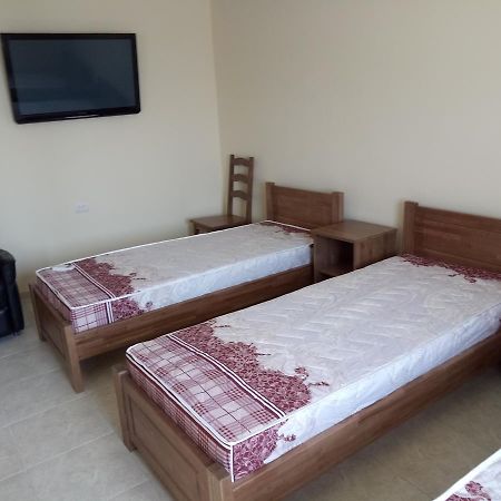 Lastochka Hotel Зализний Порт Екстериор снимка