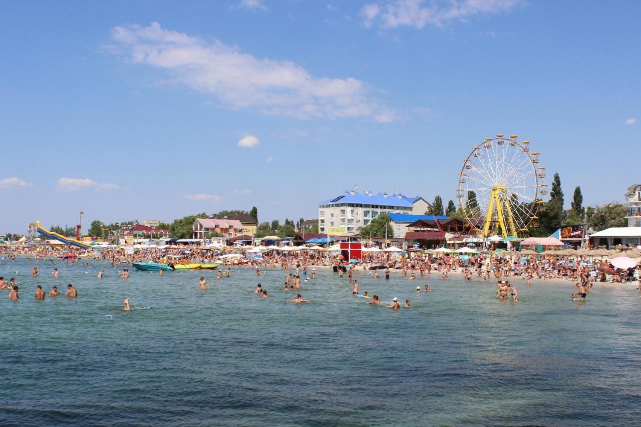 Lastochka Hotel Зализний Порт Екстериор снимка