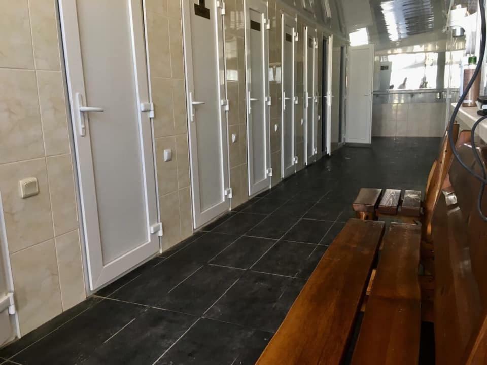 Lastochka Hotel Зализний Порт Екстериор снимка